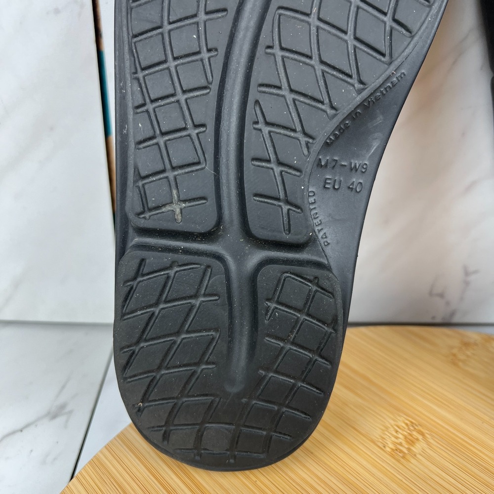 OOfos OOahh Recovery Slide Womens Size 9 Black Rubber Slip On Slides Sandals - Picture 7 of 10